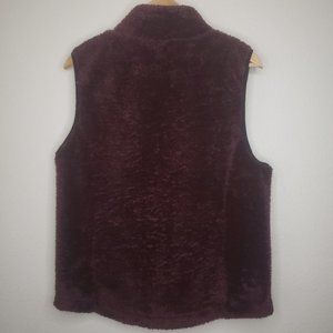 North River Fuzzy Maroon Vest
